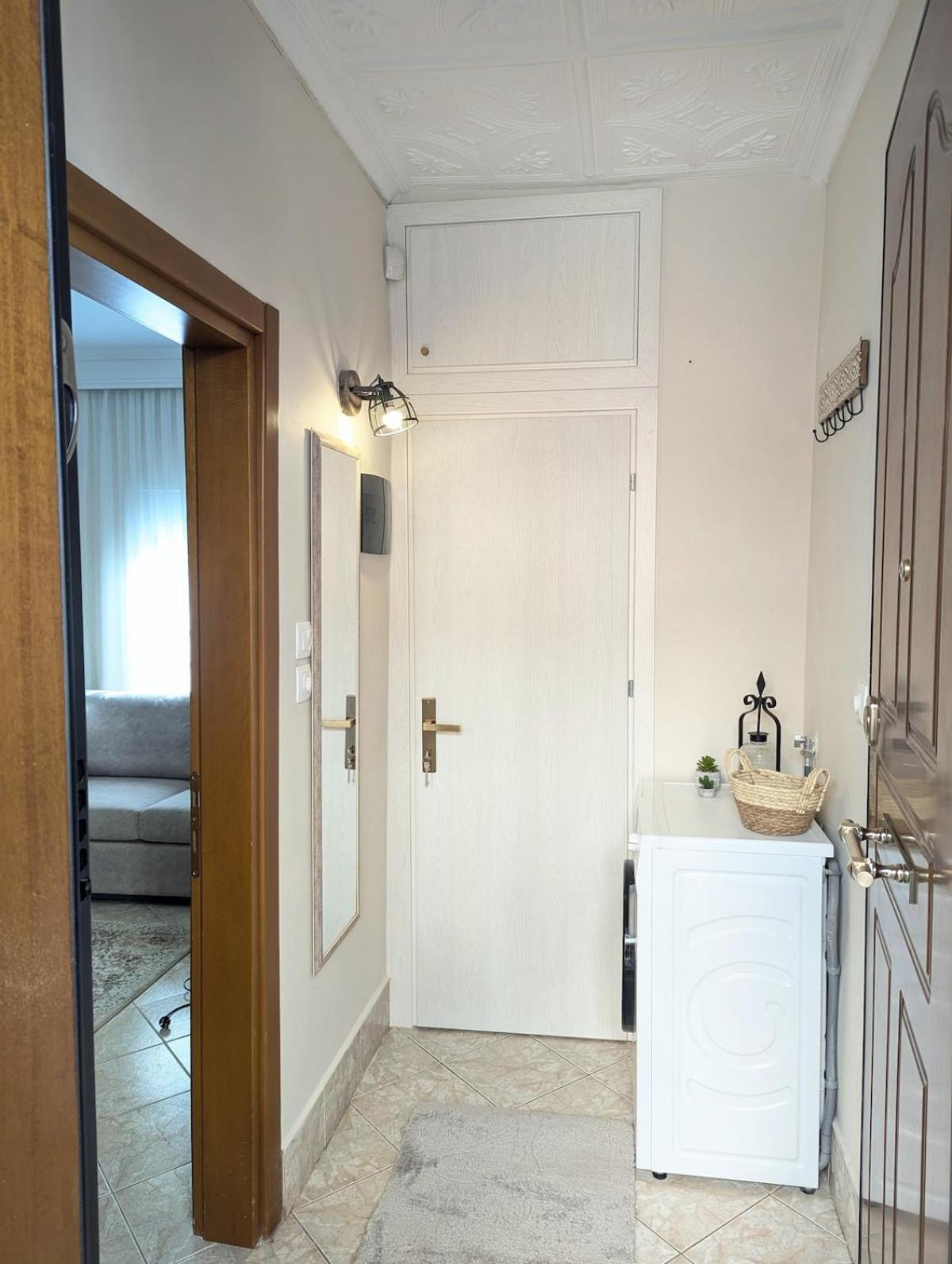 Under Castle Walls Apartment